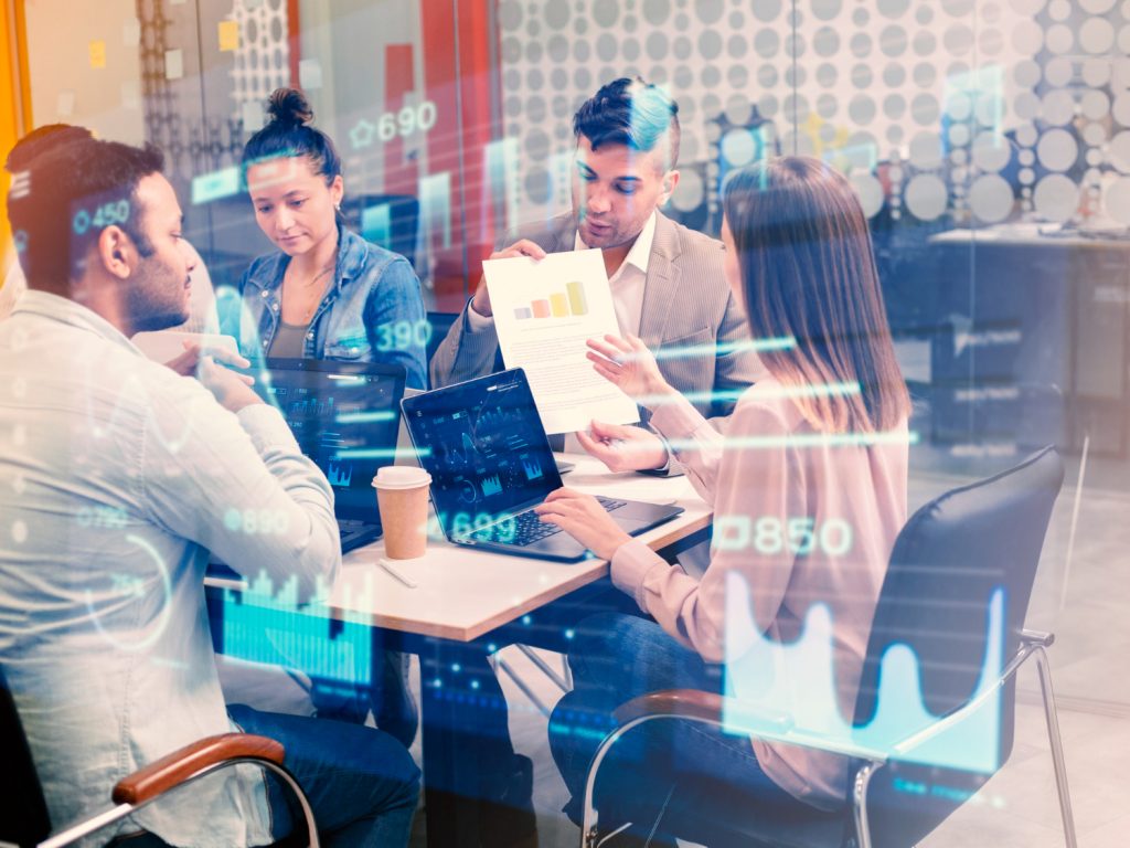 L’intelligence artificielle dans la gestion des ressources humaines : pratiques, entreprises. Quels sont les avantages et limites...